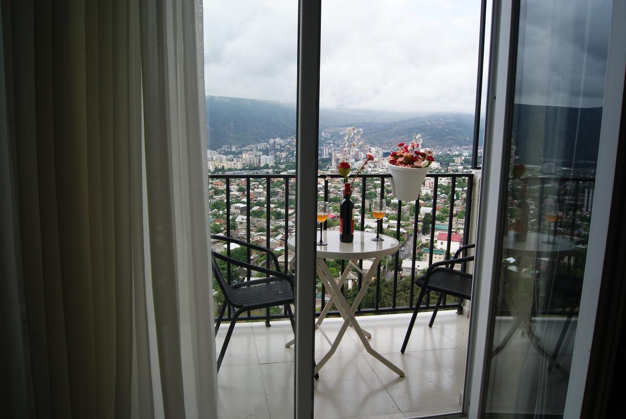 Vazi Aparthotel Tbilisi ภายนอก รูปภาพ