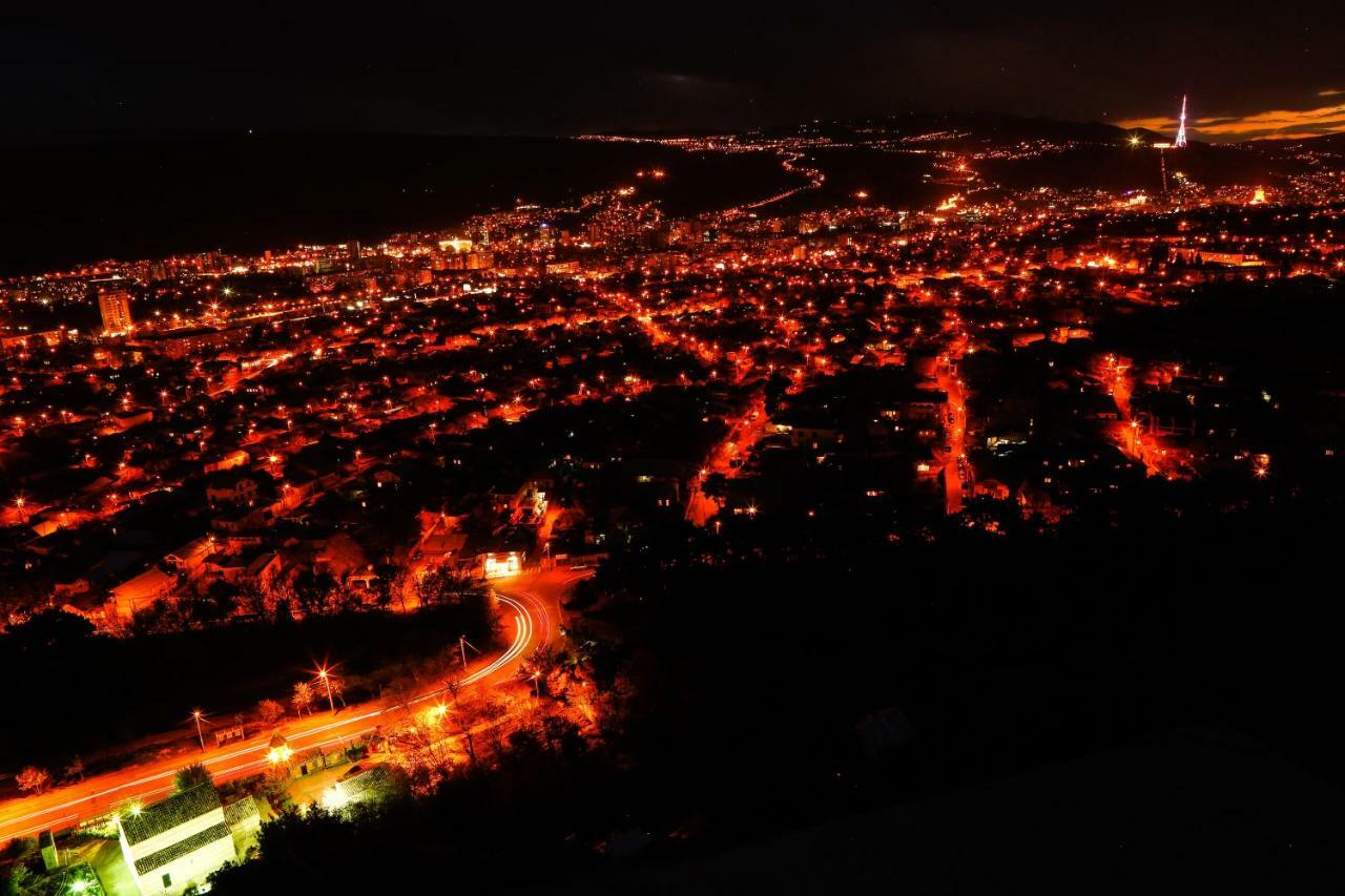 Vazi Aparthotel Tbilisi ภายนอก รูปภาพ