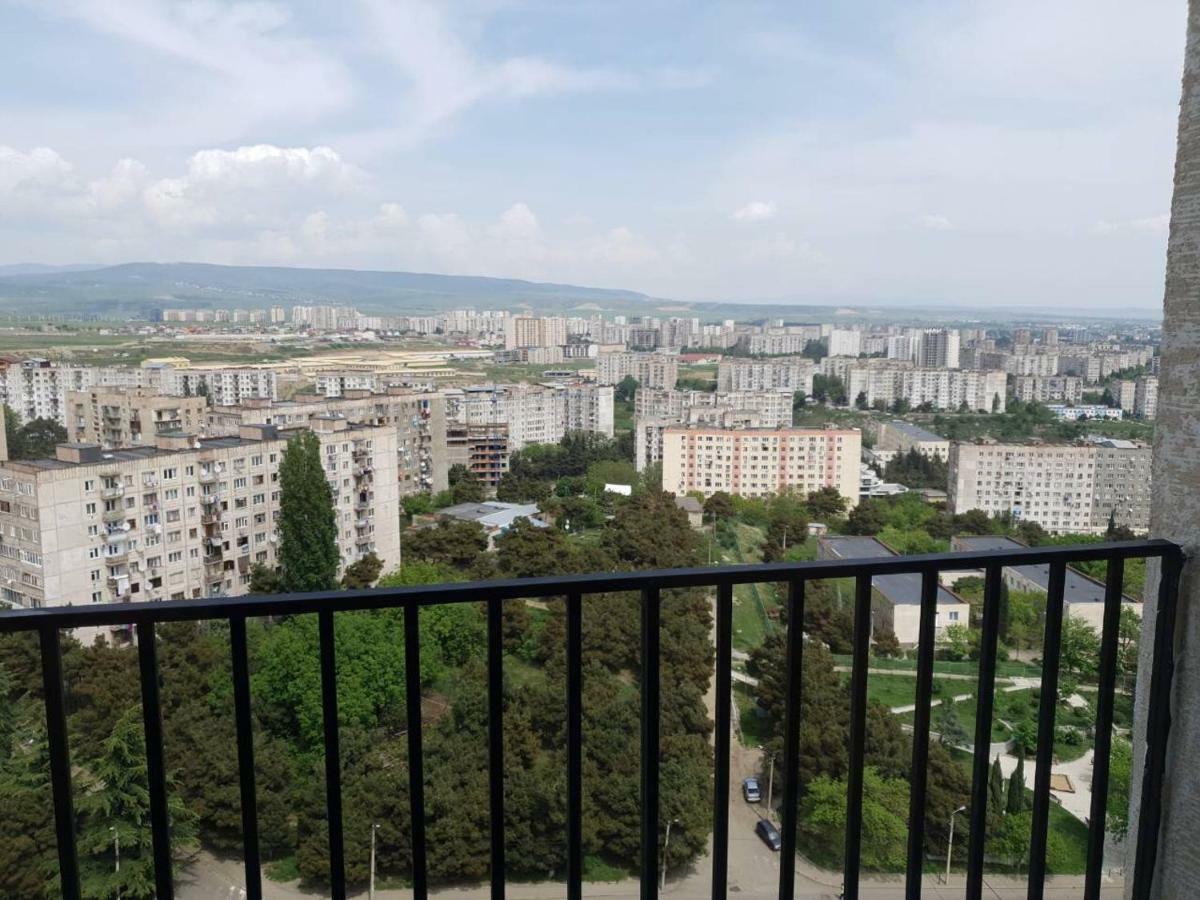 Vazi Aparthotel Tbilisi ภายนอก รูปภาพ